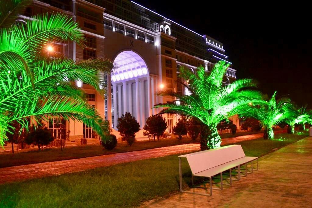 Apartments By The Sea Batumi Bagian luar foto