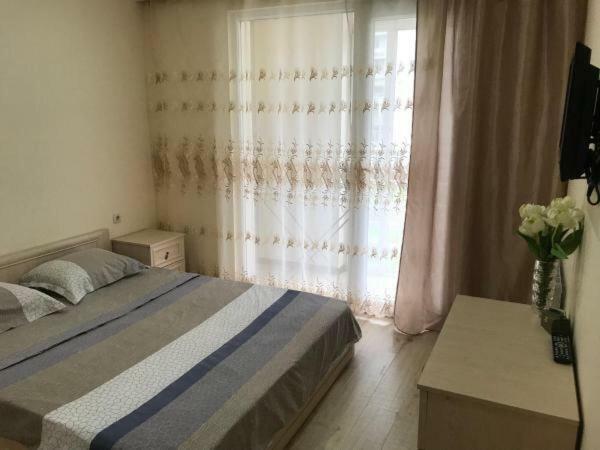 Apartments By The Sea Batumi Bagian luar foto